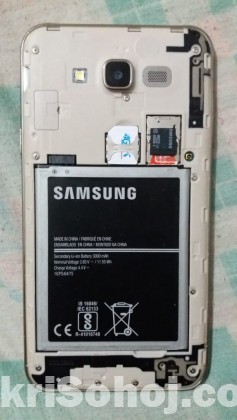 Samsung galaxy j7core